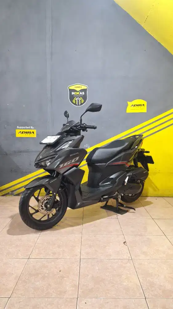 VARIO 160 MEWAH 2022 REGISTER 2025 KM 300