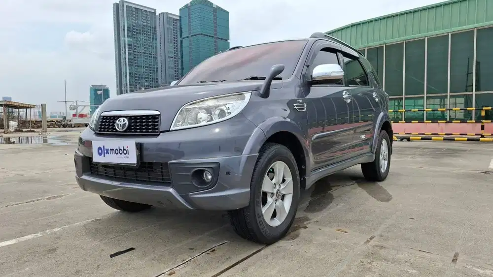 Pajak Panjang - Toyota Rush 1.5 S Bensin-AT 2015