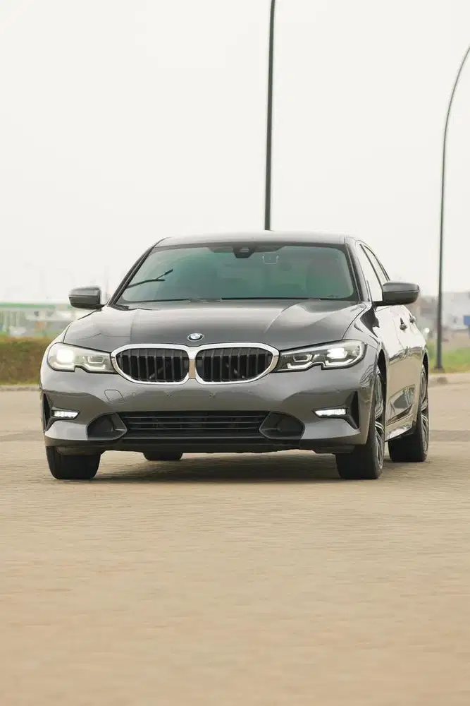 [ TERMURAH! ] BMW 320i Sport 2022 New Model G20 Mercy W205