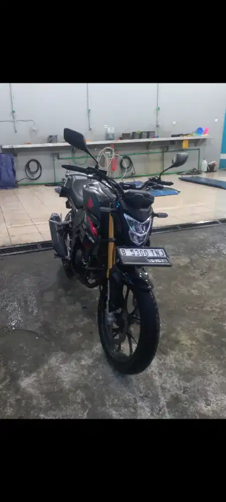 CB 150 R Streetfire Hitam 2023