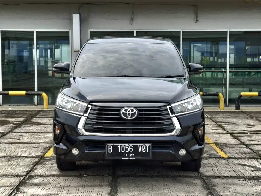 Toyota innova G Lux 2.0 AT. Tahun 2021. Hitam. Low km. Perfect cond