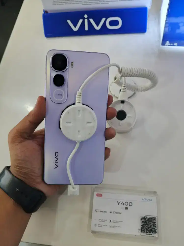 Kredit handphone Vivo Y400