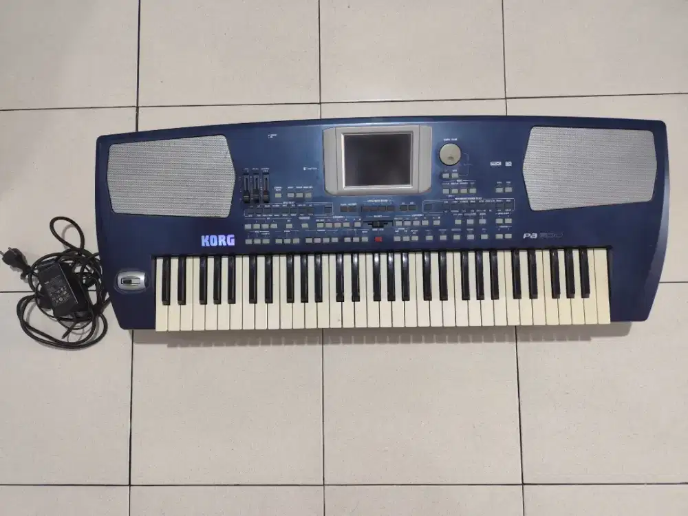 Keyboard Korg PA 500 / Alat Musik Keyboard / Keyboard Korg PA500