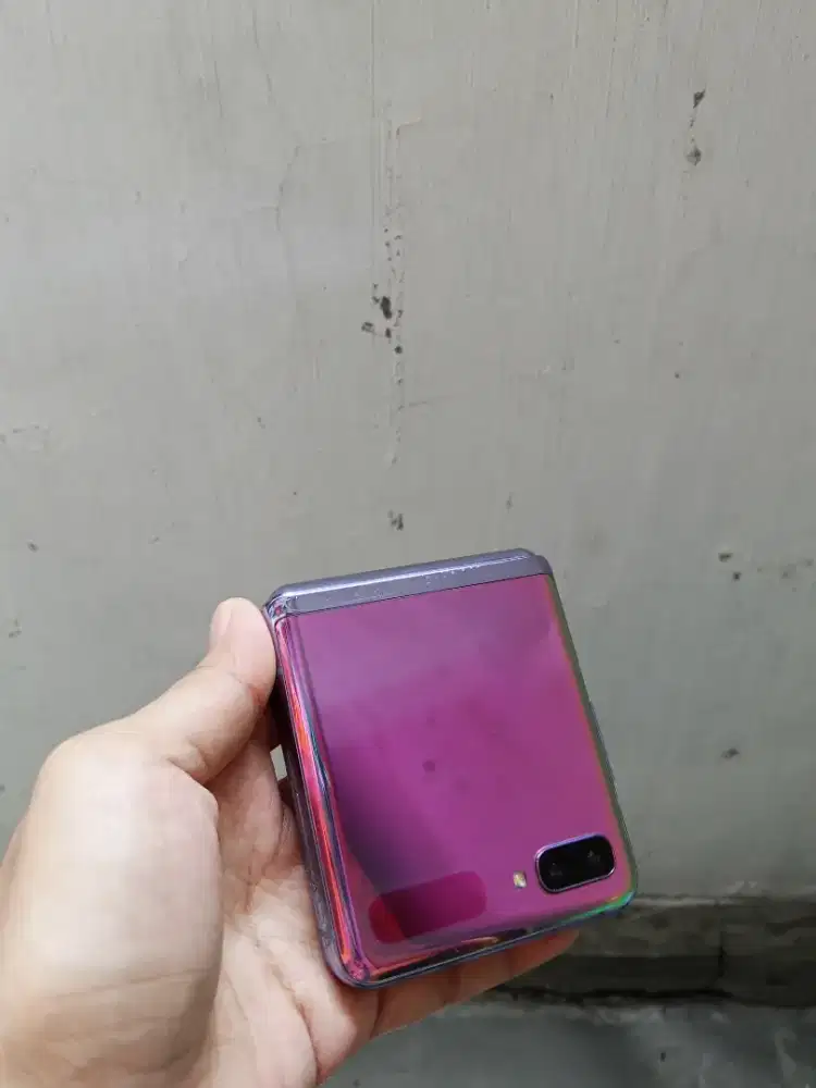 Jual hp Samsung flip z 1 LCD mati