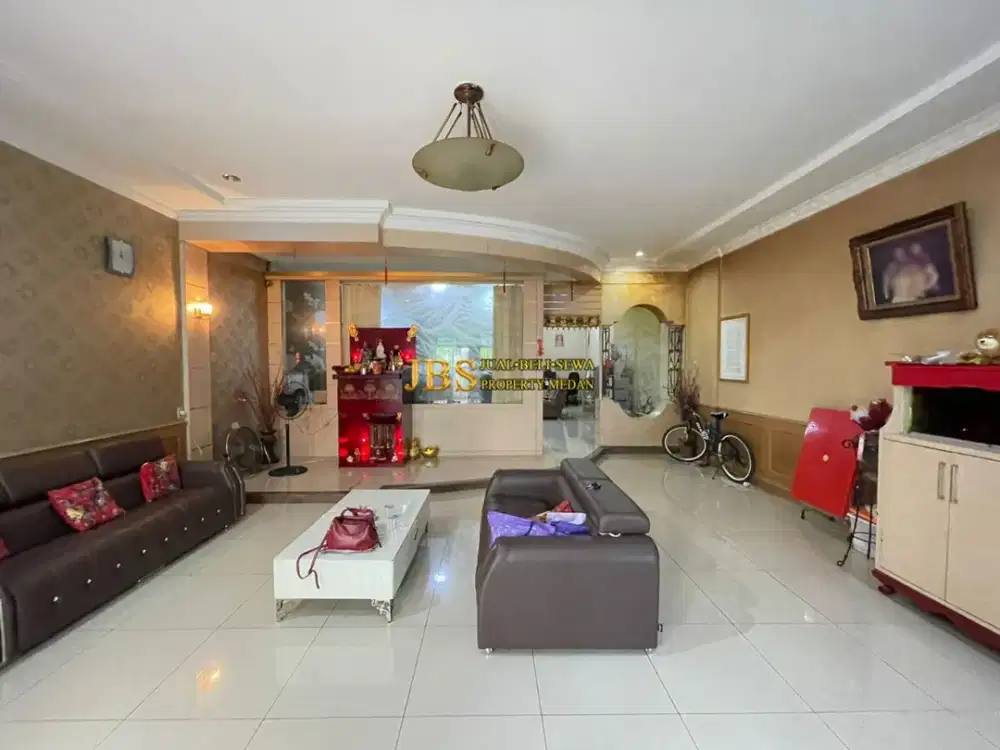 Rumah Kondisi Siap Huni Dijual di Komplek Villa Makmur Indah Medan Jalan Makmur