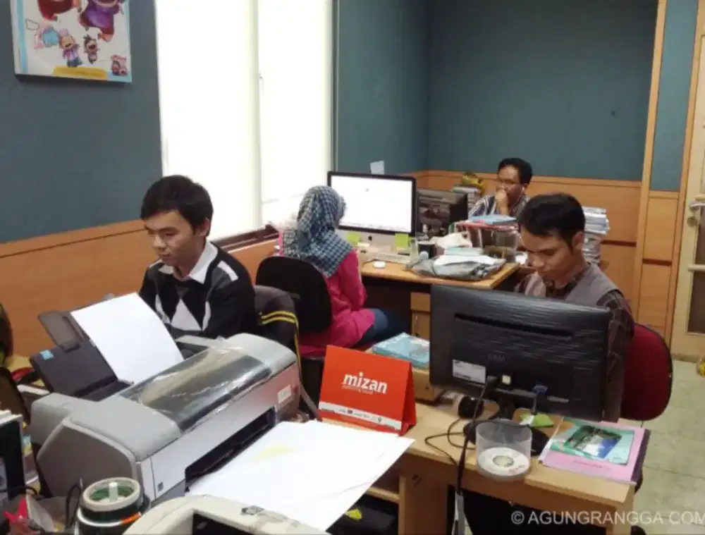 DIBUTUHKAN SEGERA KARYAWAN BARU