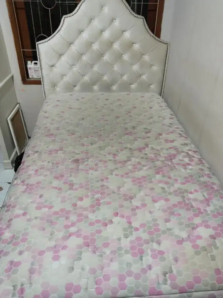 Dijual CEPAT borongan / ecer - Springbed UK 120*200+ Dipan Therapedic