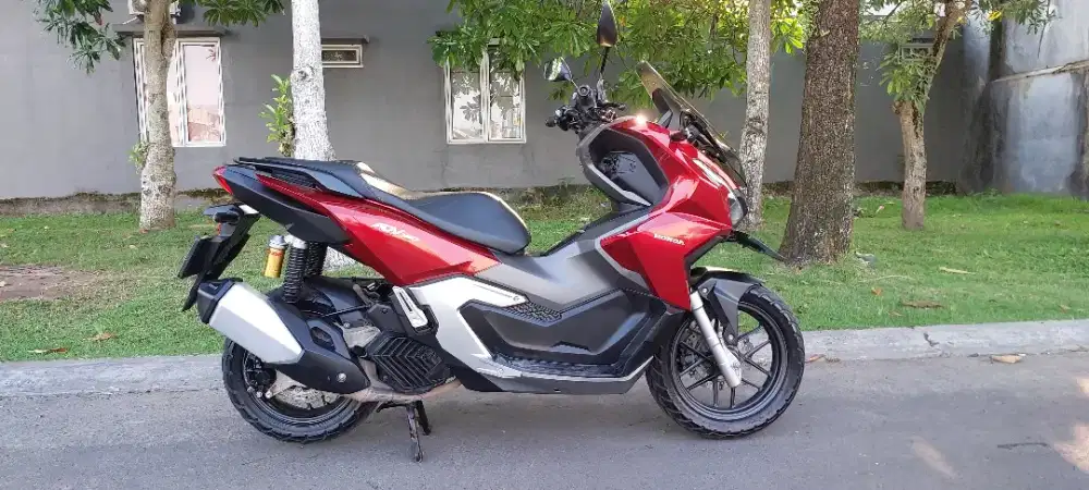 Honda ADV 160 Thn 2025 KM 4 ribu