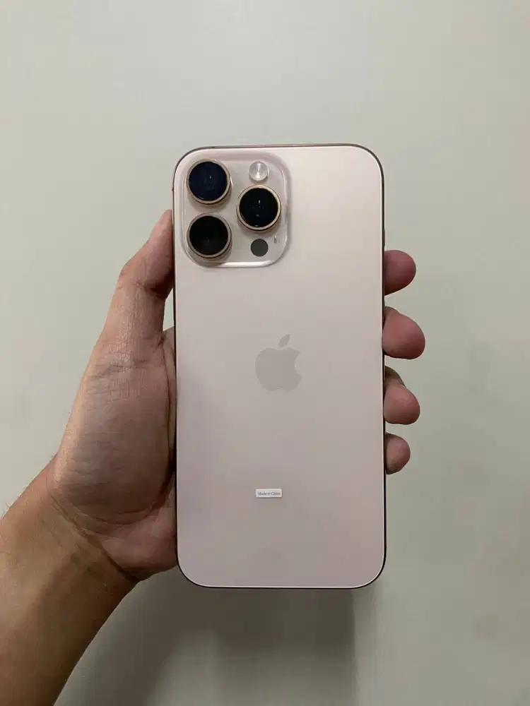 iPhone 16 Pro Max | 256 GB | iBox