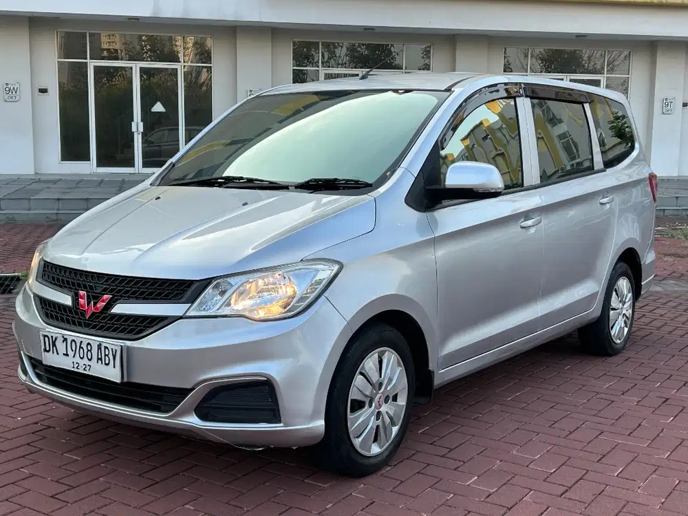 Wuling confero DB 2018 manual silver lengkap dan hidup S siap pakai G