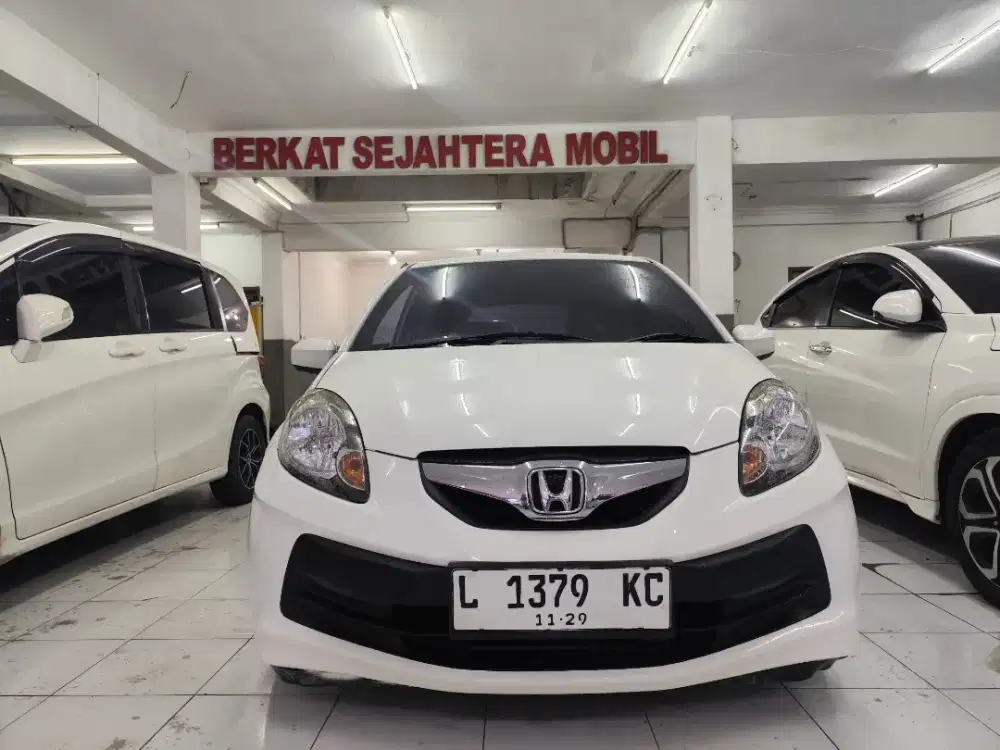 Honda Brio E CBU 1.3 matic 2012 KM rendah TDP 15 juta