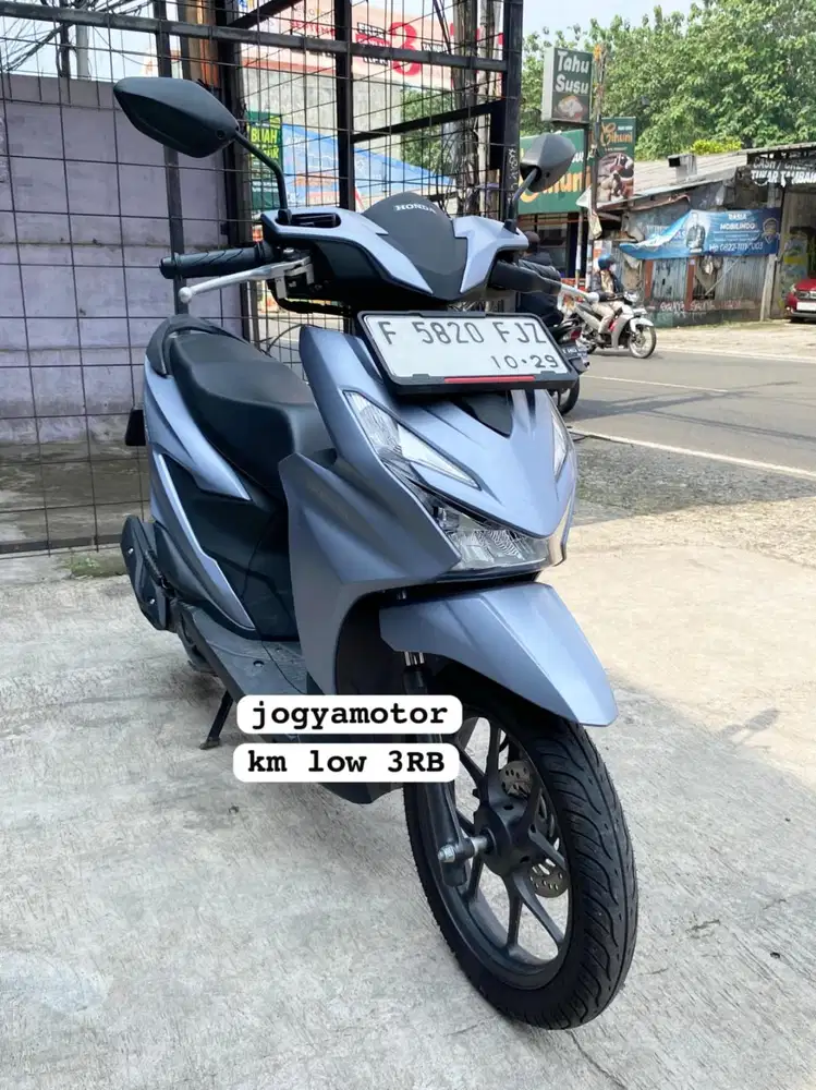 (B) honda beat deluxe km low 2024 cash credit