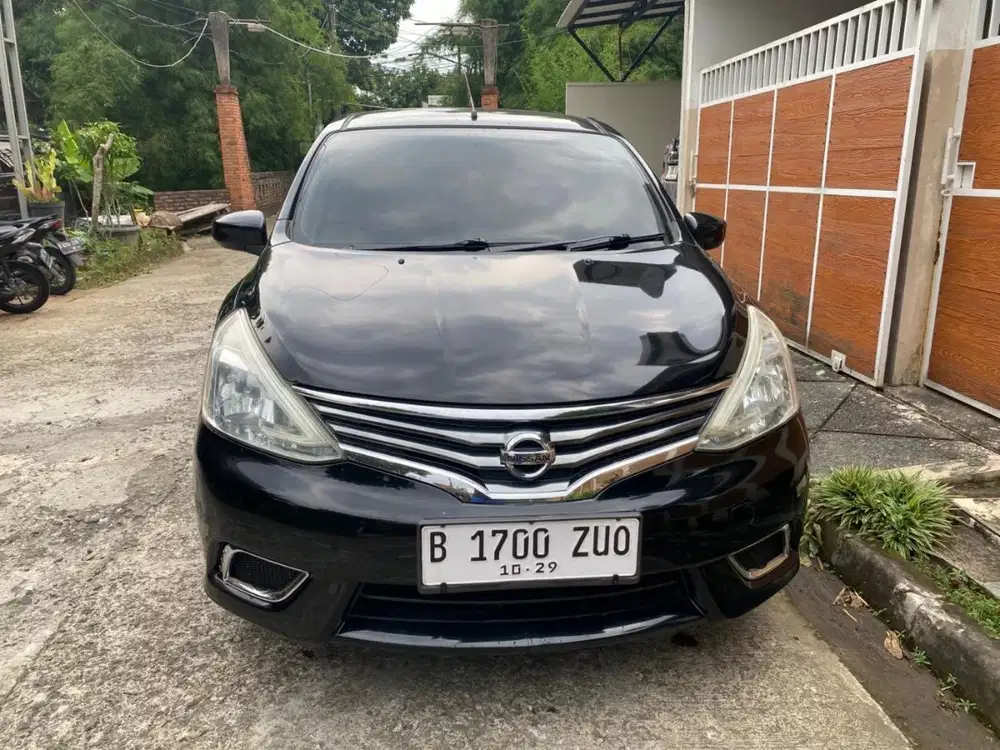 Nissan Grand Livina 2013/2014 matic 2015 Bt 2012, 2011 2010