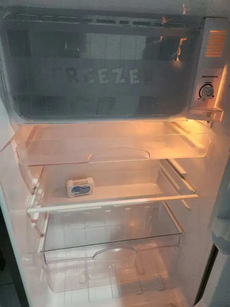 Kulkas Sharp SJX 167