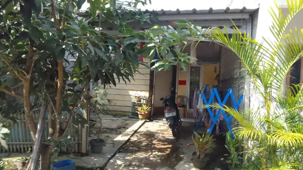 Dijual cepat  rumah over kredit  tanjakan indah