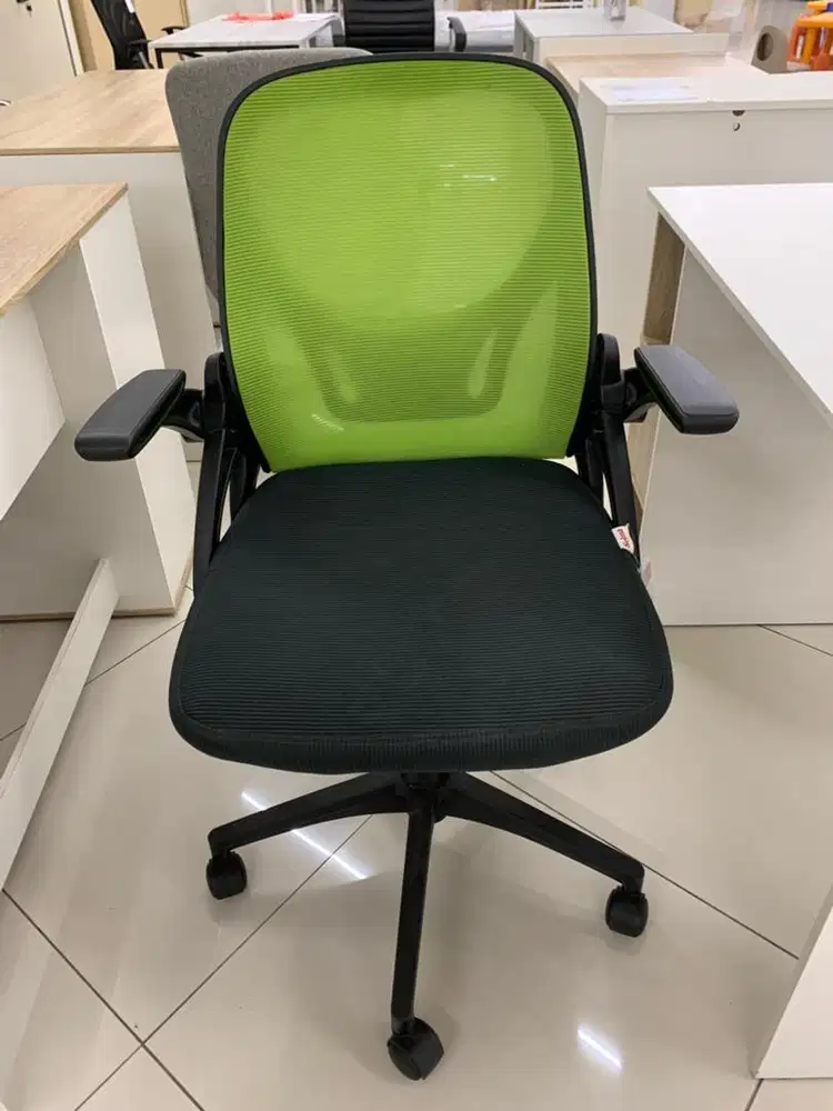 Kursi kantor murah meriah