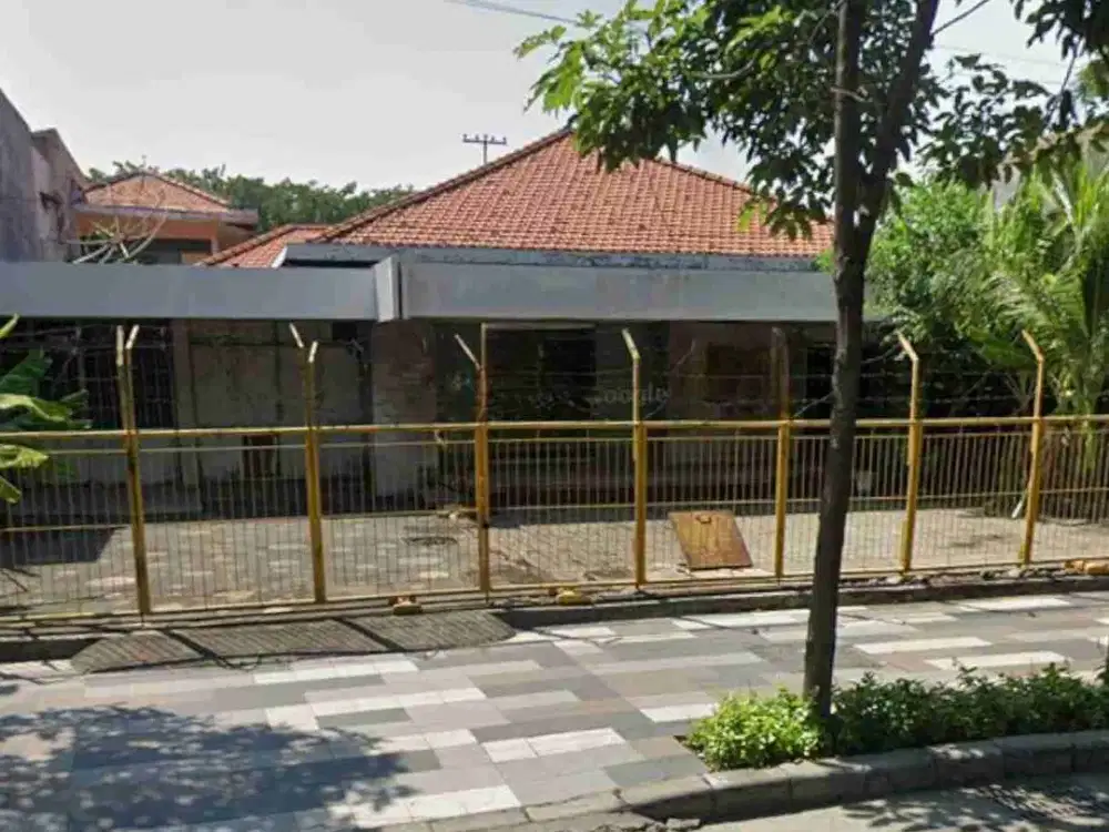 Dijual Bangunan Ex kantor Hitung Tanah Lokasi Strategis Raya Dharmahusada