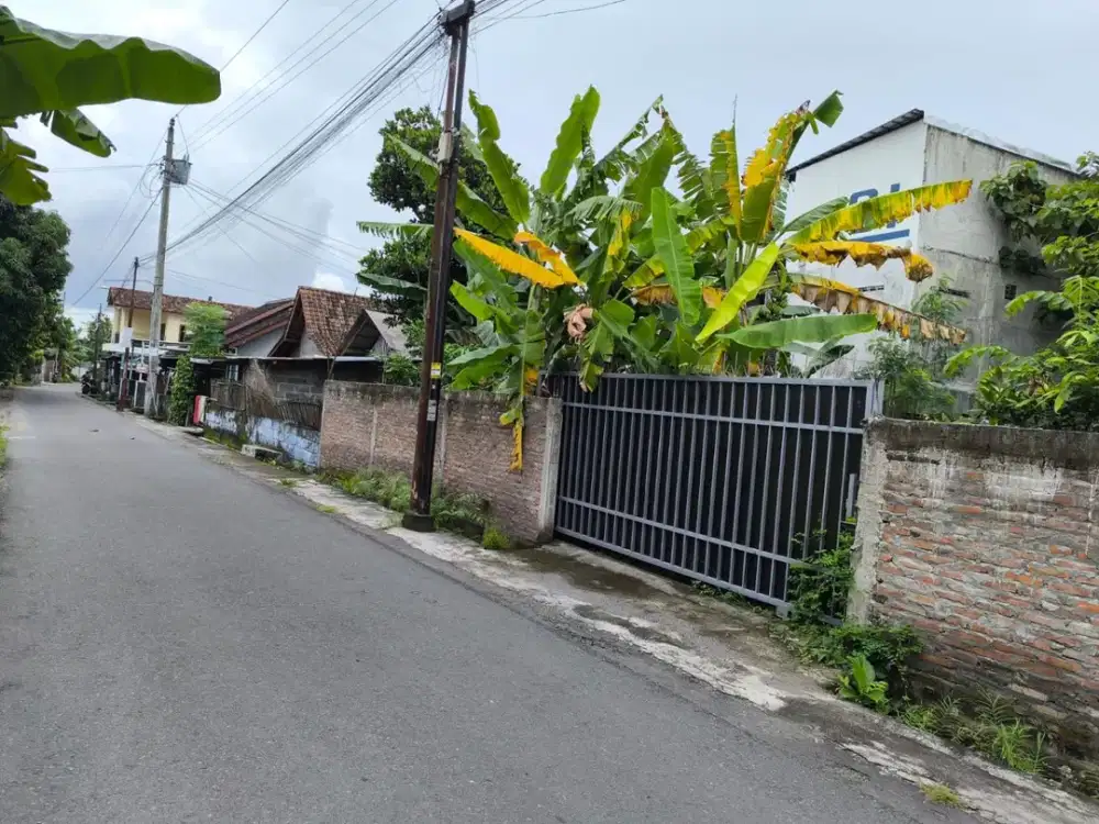 Tanah 498m² Barat UMY, 2 Menit Kampus, Cocok Kost Eksklusif – 4,5 Jt/m²