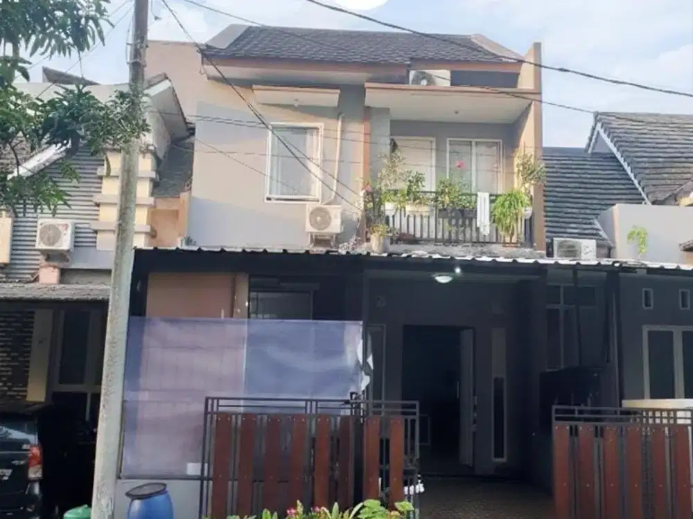 Rumah 2 Lantai di Cendana Residence