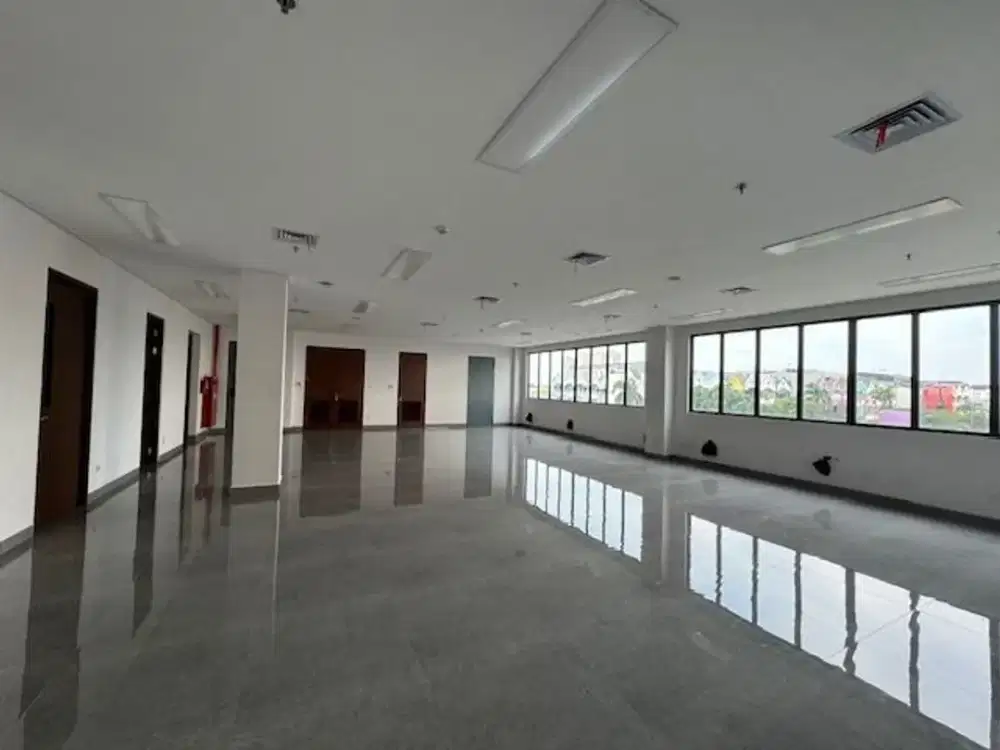 OFFICE SPACE GEDONG PANJANG DI SEWAKAN LUAS 377 M2