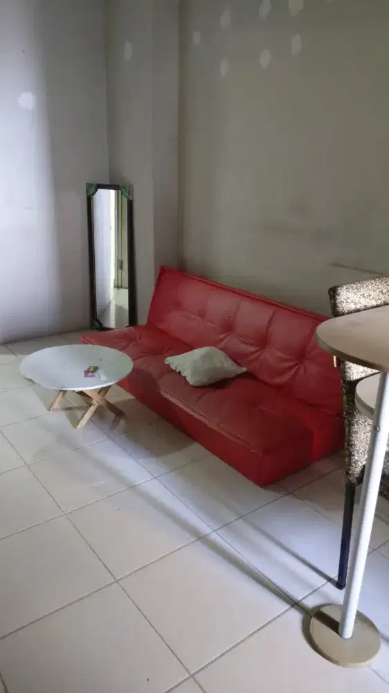 Disewakan / Dijual unit 2 BR di Tower Emerald Apartemen Gading Nias