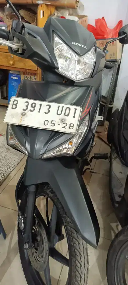 Dijual Honda Supra x 125 CW FI Tahun 2018