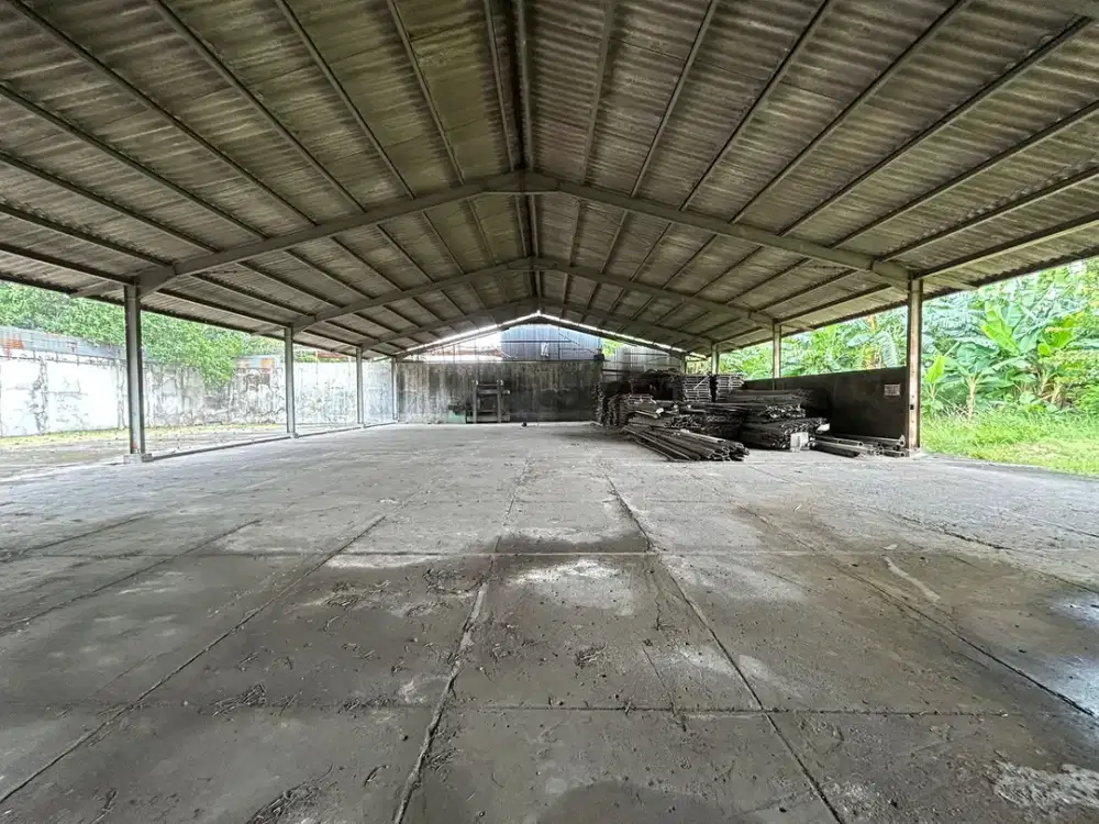 Gudang EX Pabrik Plus Lahan Parkir Di Ancol Jakarta Utara