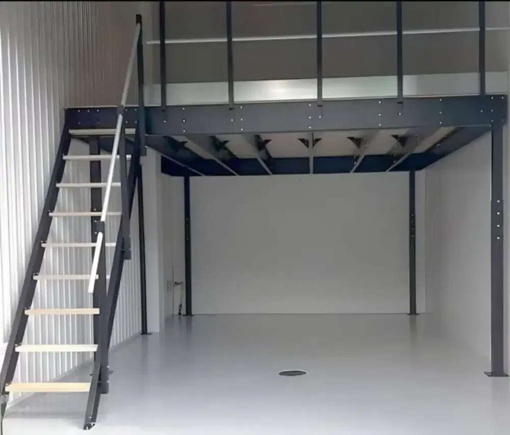 Mezanine Lantai Tambahan + Tangga Hemat Ruang