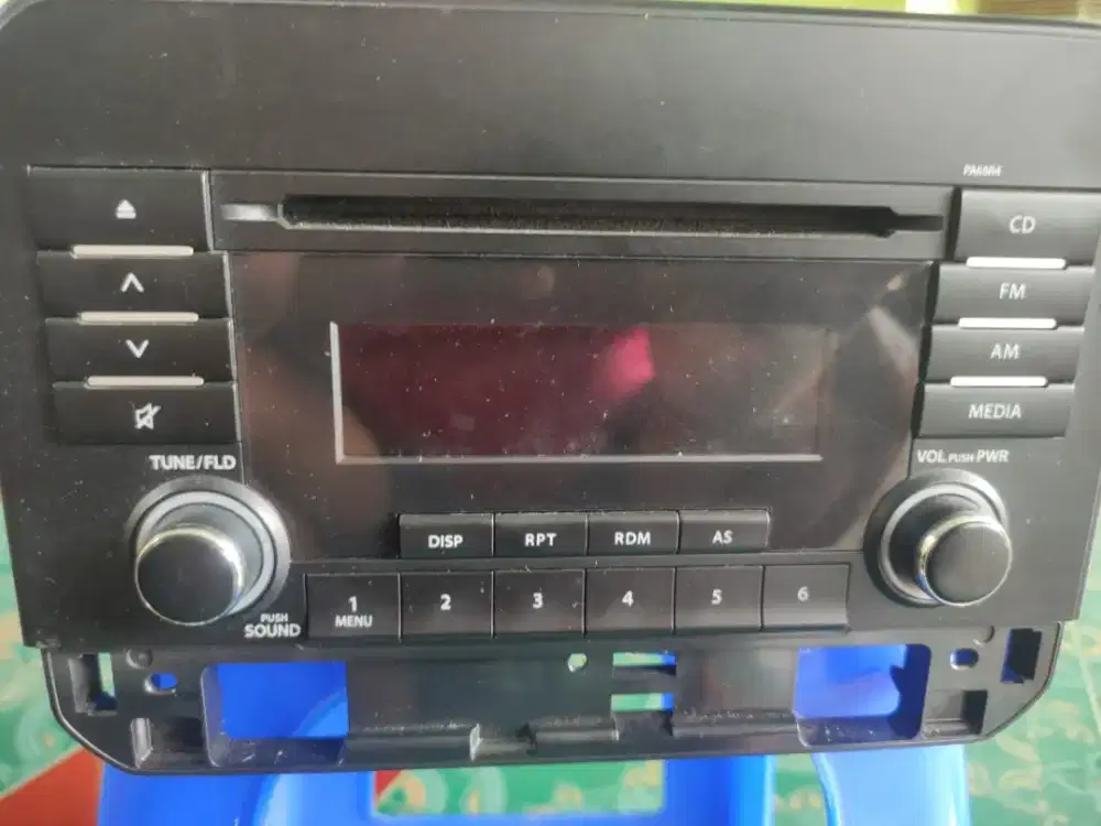 Tape head unit bawaan Suzuki ignis