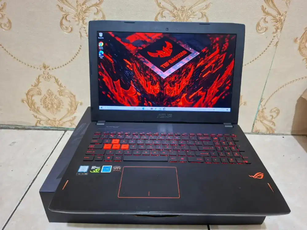 LAPTOP ASUS ROG STRIX GL502VMK 
- CORE I7 GEN7 -SSD 128GB -HDD 1TERA -