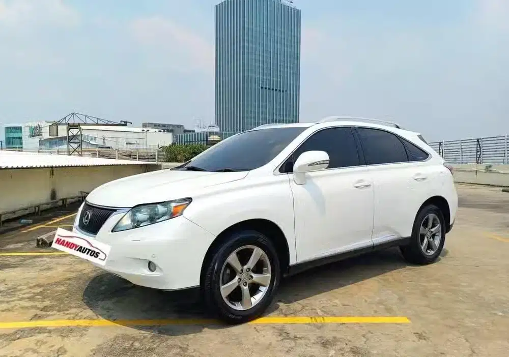 Lexus RX270 Tahun 2011 Automatic Putih