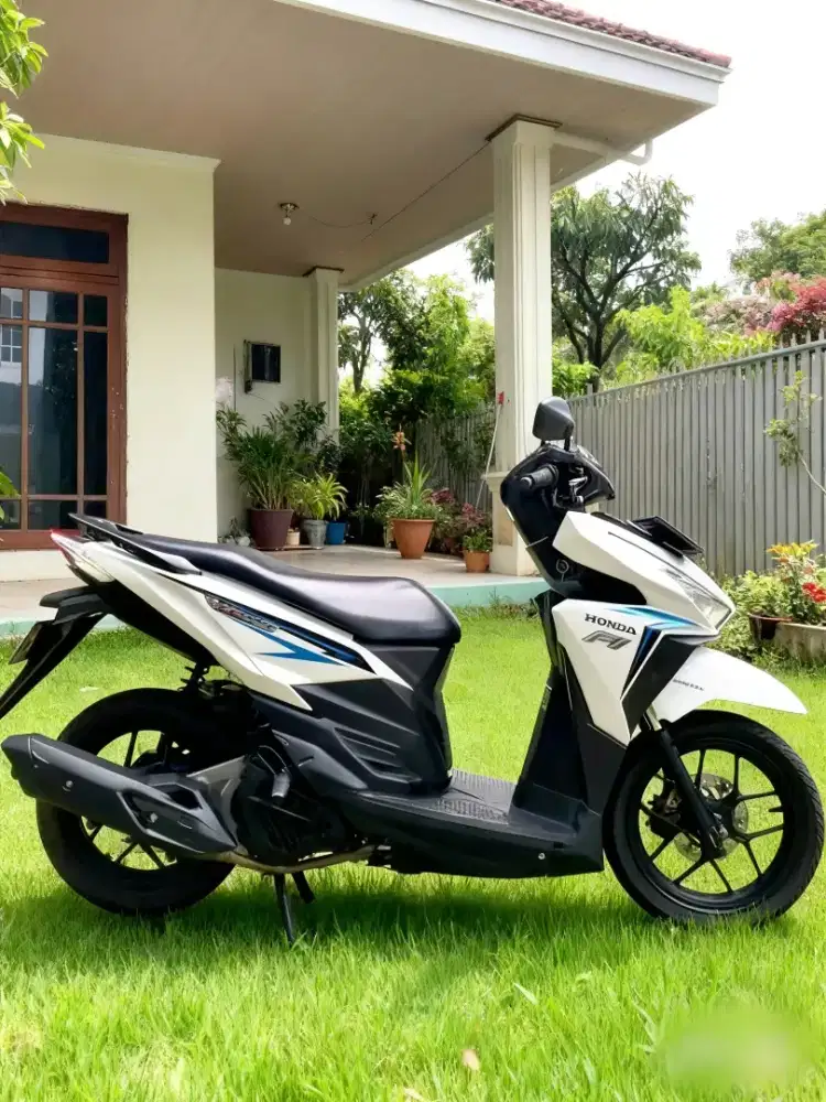 Honda Vario 125ISS White Muluus