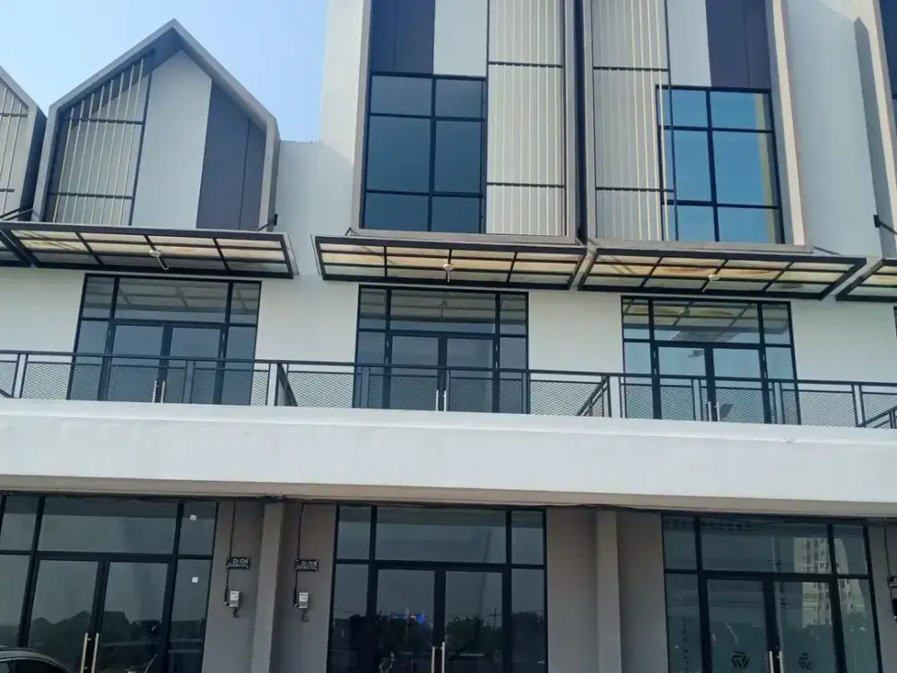 RUKO 3 LANTAI BARU GRESS SIAP PAKAI GRAND EASTERN, KEPUTIH SUKOLILO