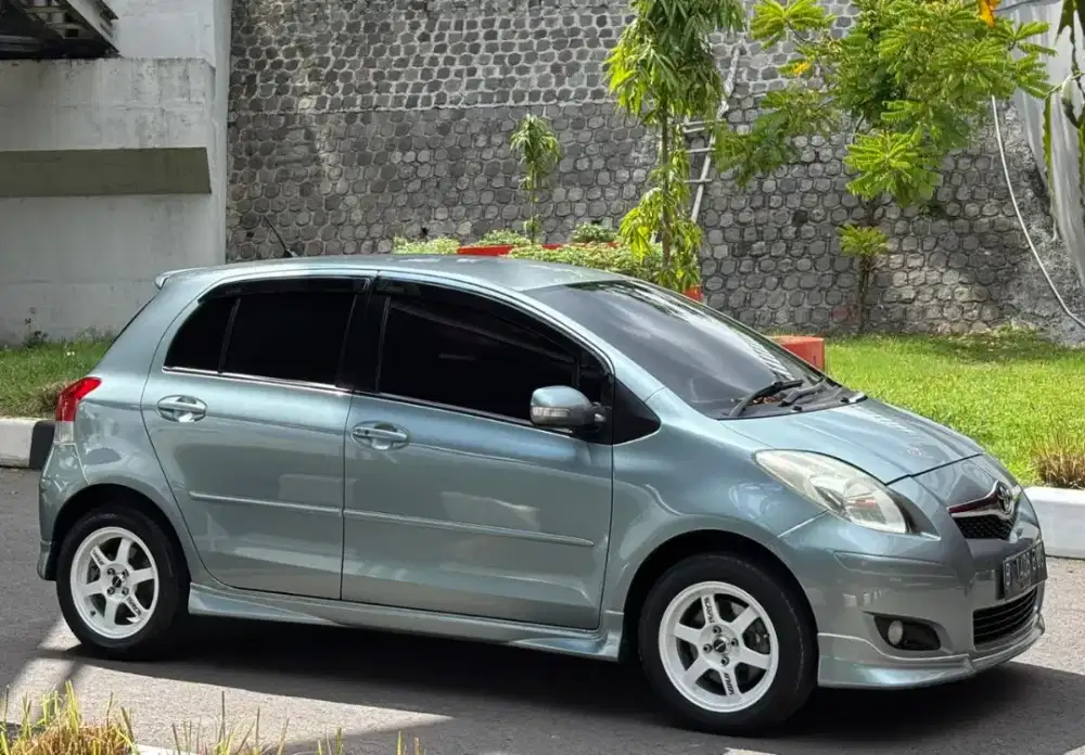 Toyota Yaris S Limited 2011 Matic
