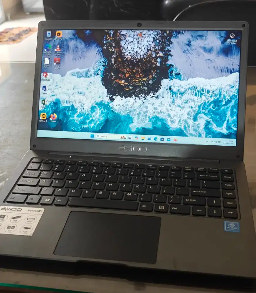 JUAL LAPTOP Axioo MYBOOK14E kondisi Mulus