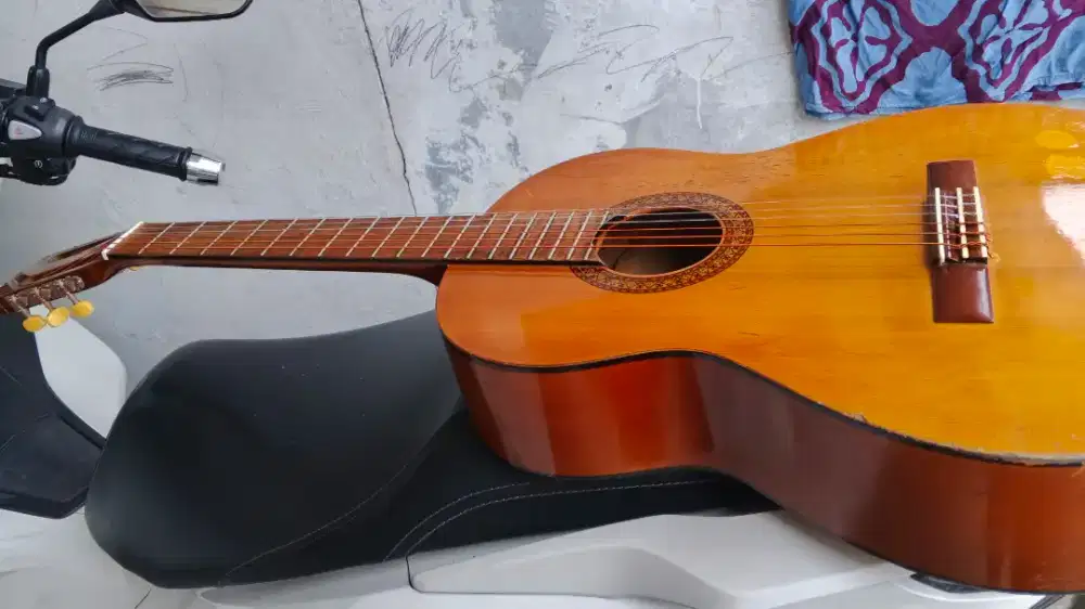 Gitar Nilon YAMAHA C-315 Original Tinggal Pakai