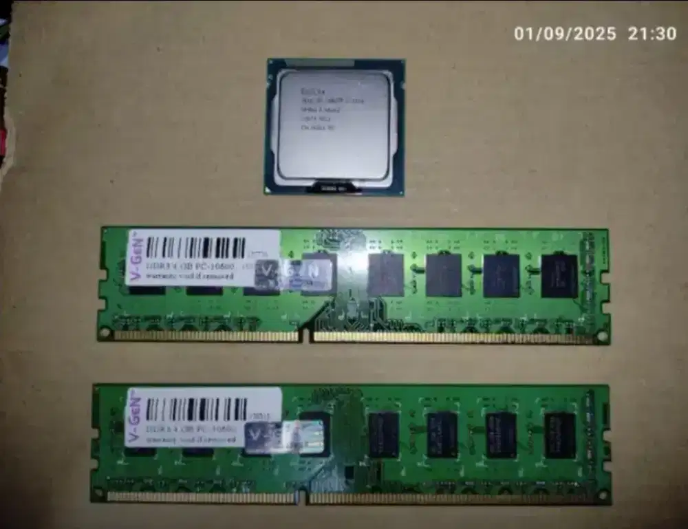 Dijual sepaket murah Procesor i5 3330 dan 2 keping ram total 8GB,