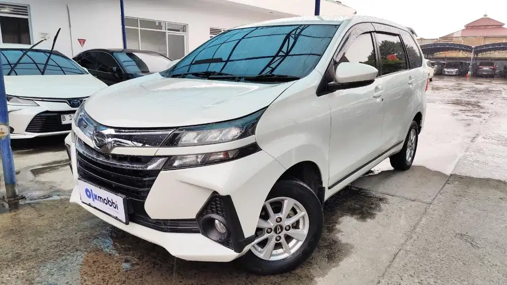 Pajak Panjang - Daihatsu Xenia 1.3 R Bensin-AT 2019