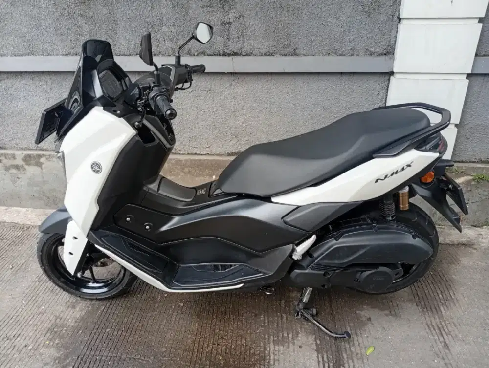di jual yamaha n max tahun 2025 bln 05.