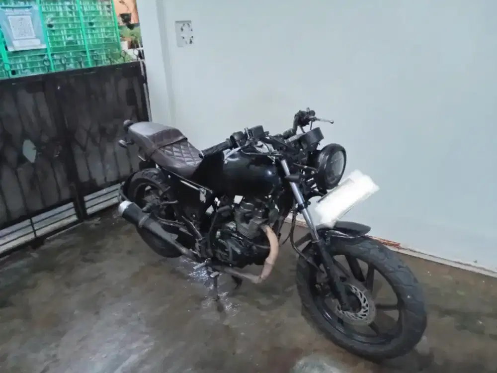 MOTOR CUSTOM SEMI TRACKER HONDA MEGAPRO MONOSHOCK 150CC / BISA NEGO!!!