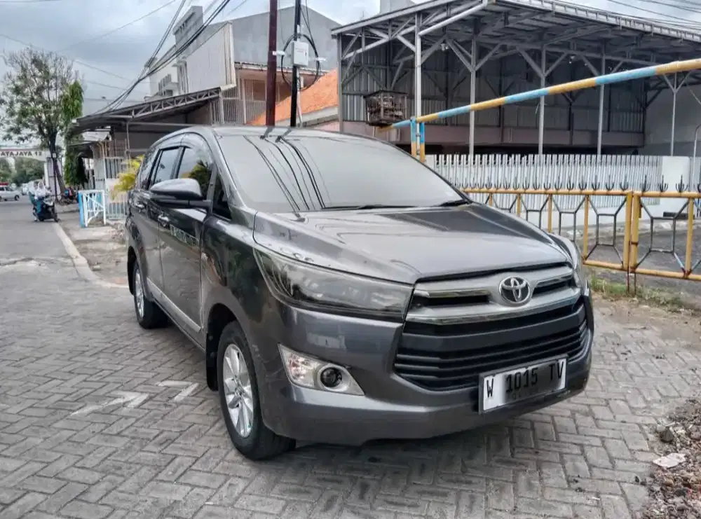 Toyota Innova Reborn G 2.0 bensin at 2019 silver