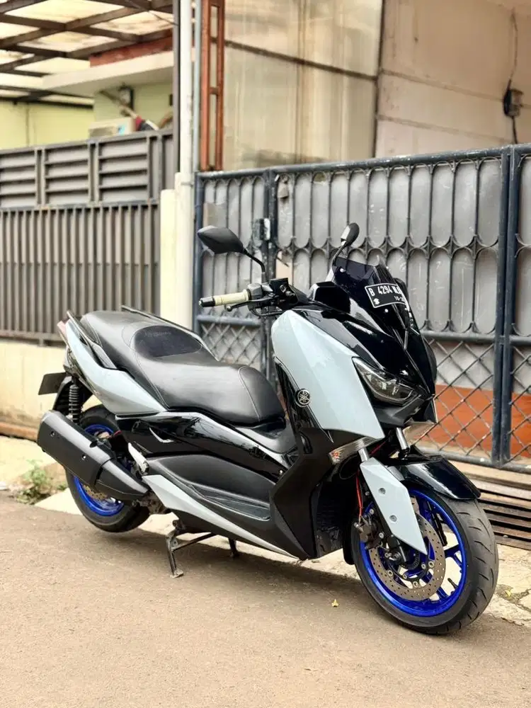 Yamaha XMax 250cc NIK 2017 | Body Mulus | Pajak Panjang Banget