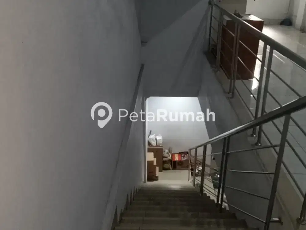 DIJUAL RUKO JALAN KL YOS SUDARSO - DAERAH GLUGUR (ACHIEN)