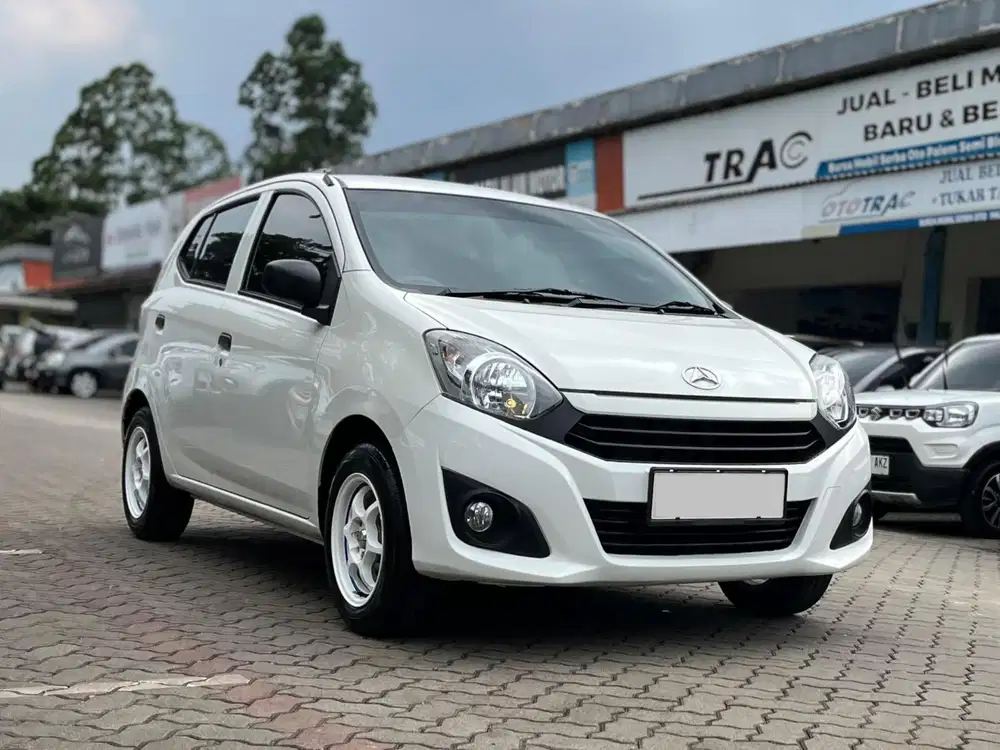 TERMURAH!! DAIHATSU AYLA 1.0 D+ MT MANUAL 2019 PUTIH