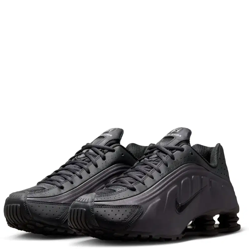 Nike Shox Black Crimson R4 ( Size 43 , salah beli ukuran )