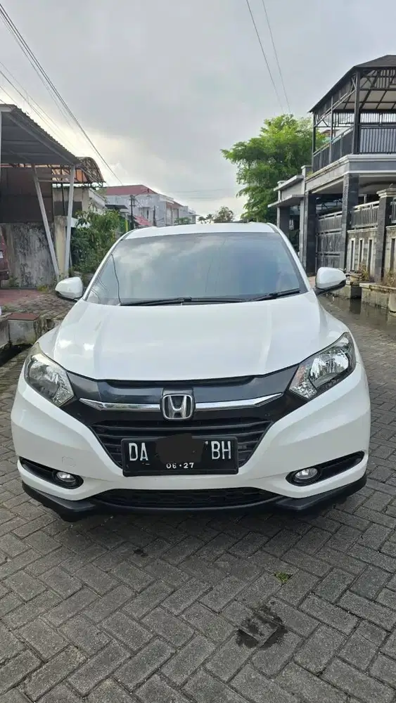 Dijual Honda HRV E 2,5 AT 2017 Putih