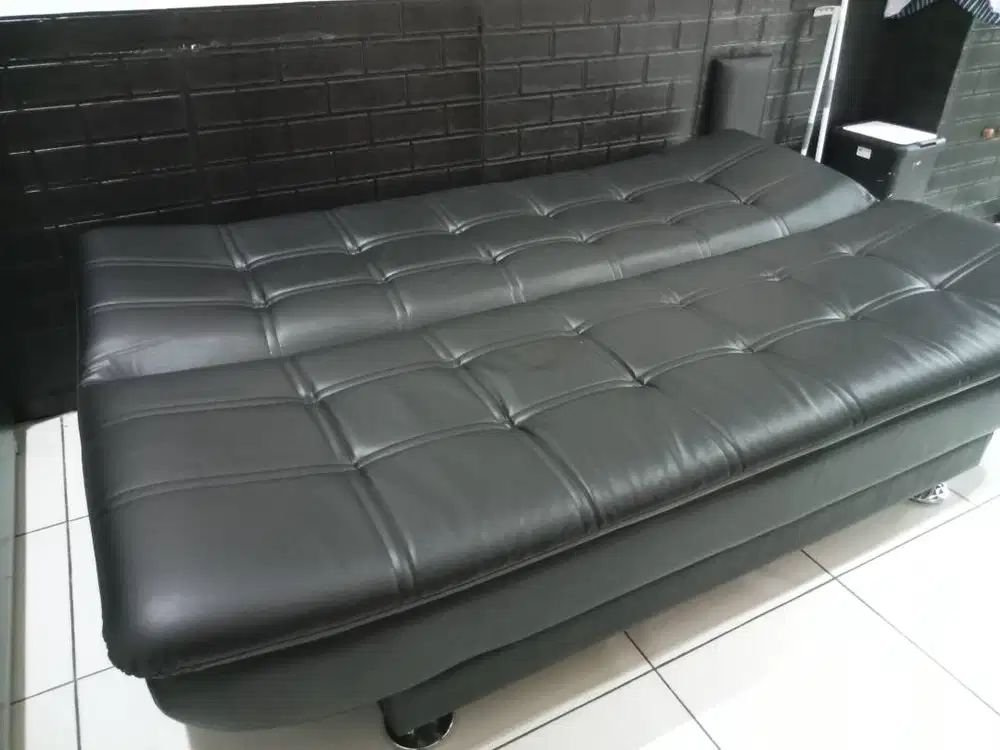 Sofa Bed Mulus Baru pakai 1 bulan