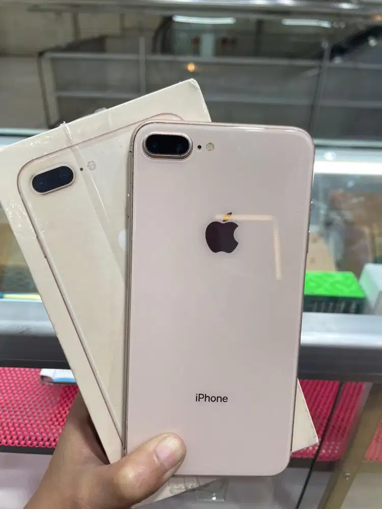 iphone 8+ 64 gass