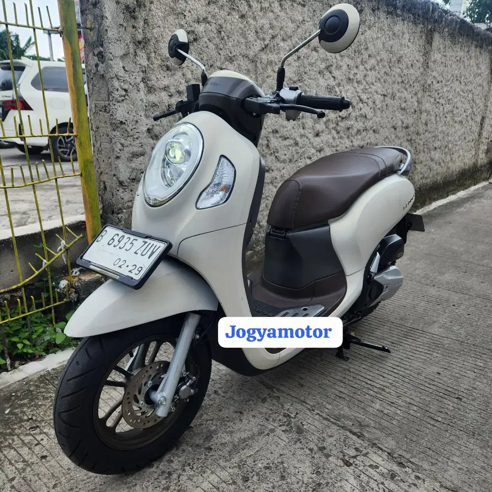 (A) Honda Scoopy Prestige Tahun'2024