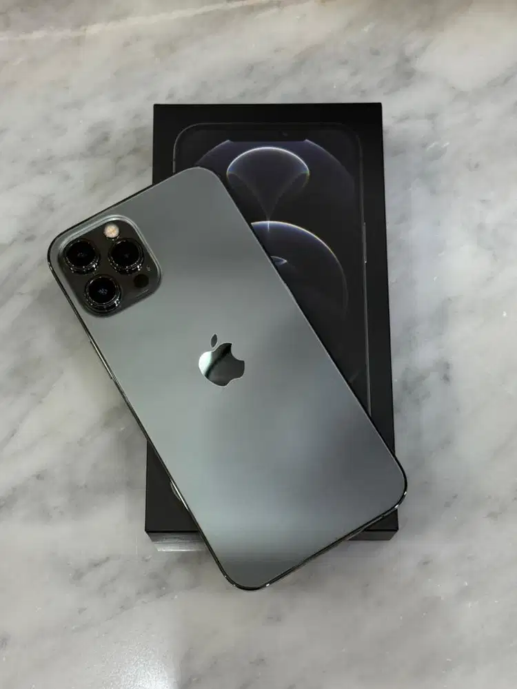 JUAL CEPAT iPhone 12 Pro Max 512gb in Graphite color ex iBox